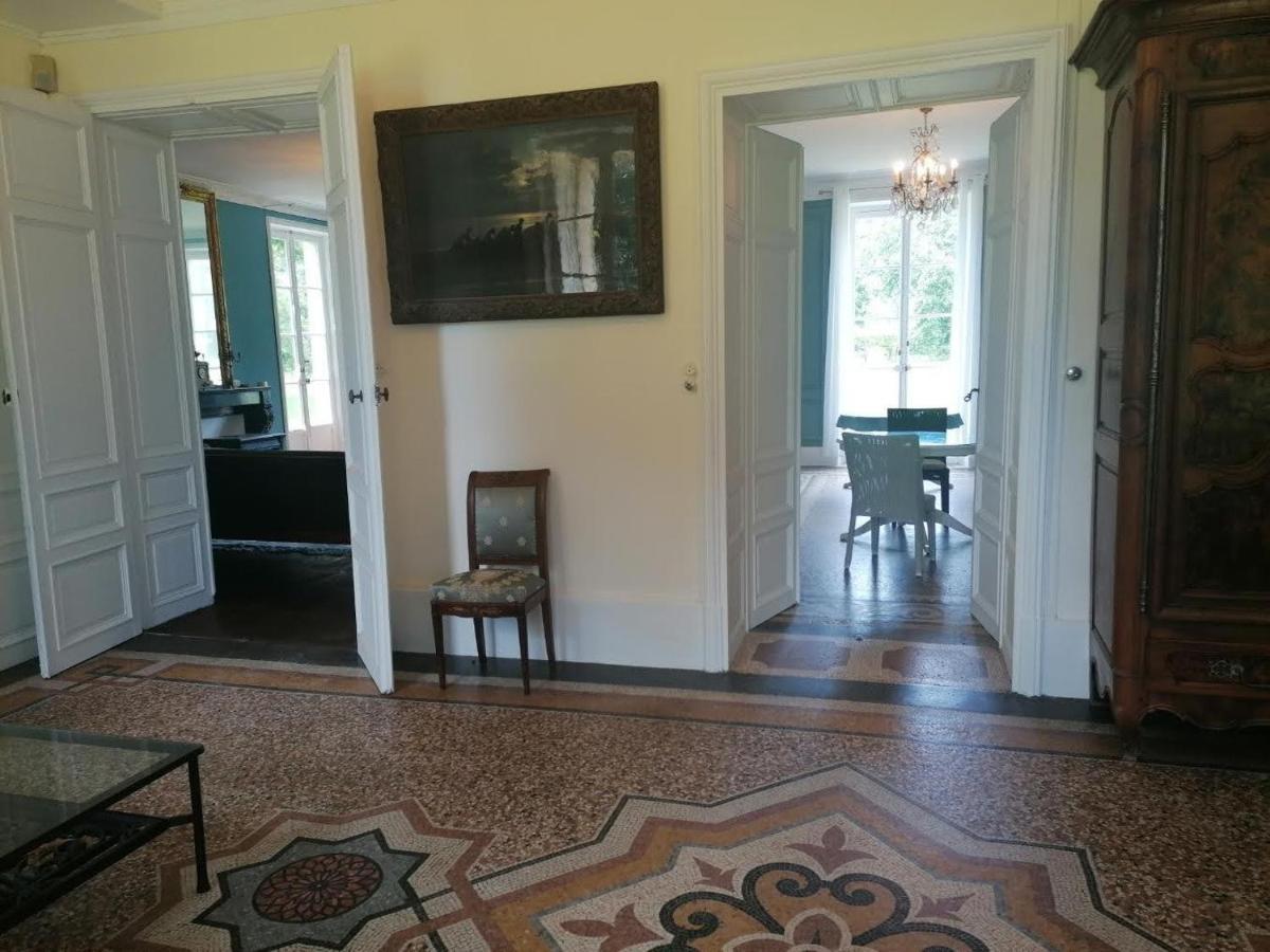 Chateau De Maucouvent Challuy Bagian luar foto